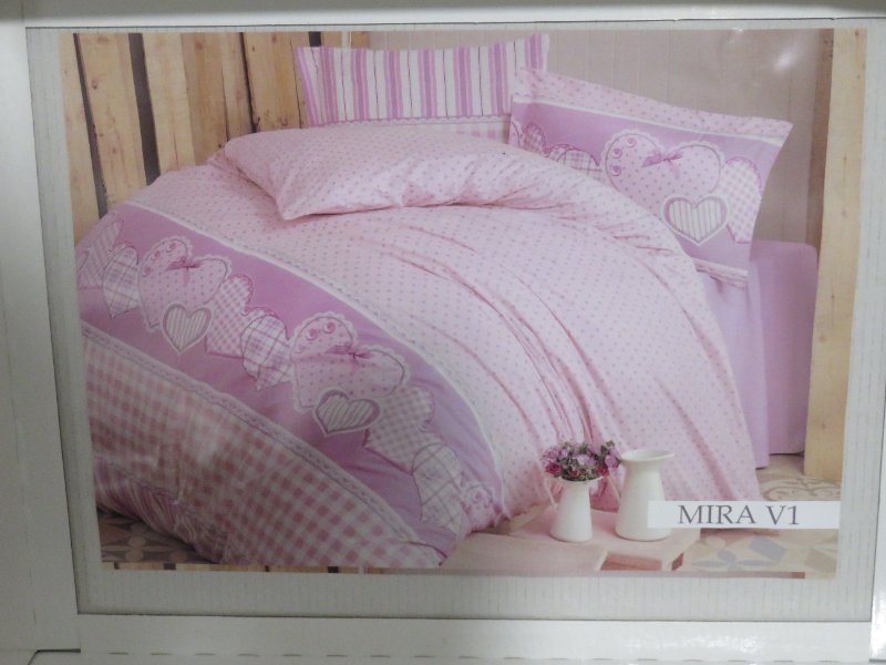 2 סטים חלומיים לבנות בגווני ורוד וסגול של חברת מצעית.
המחיר הינו ליחידה.