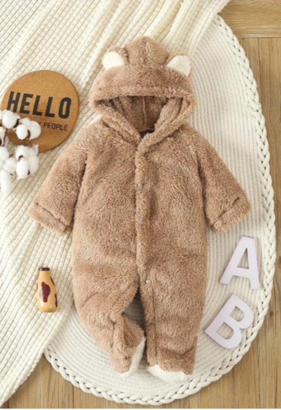 דובון פרווה חום מתוקי ממש מידה 3 חודשים מאד נח (הזמנתי מידי מאוחר וכבר היה קטן)