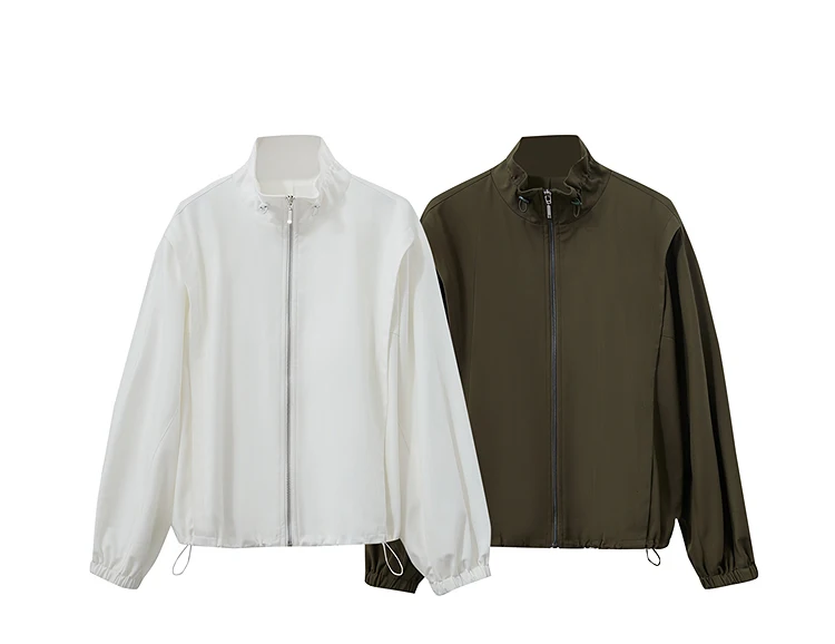 ג'קט של המותג AMII 