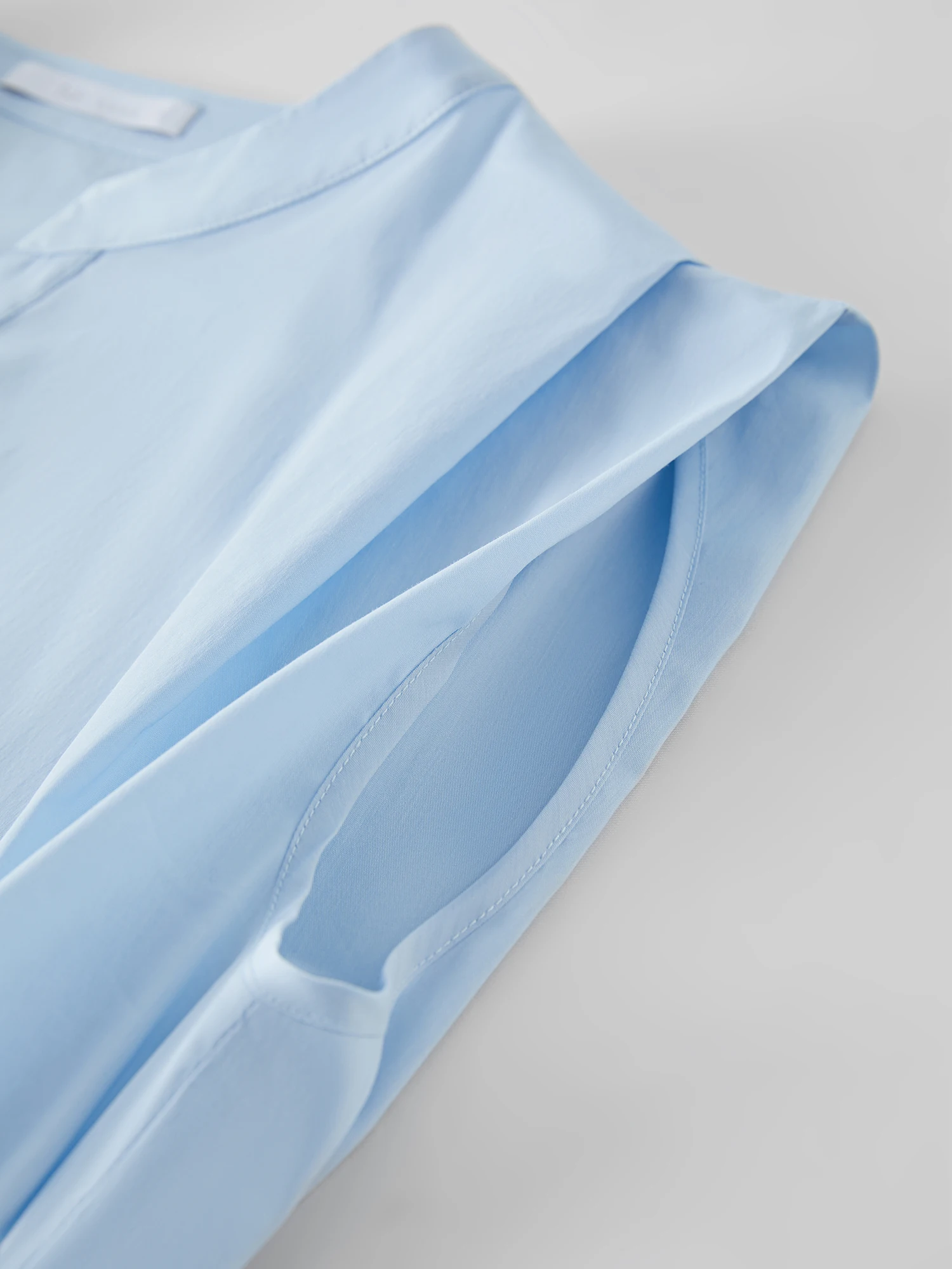 אפודה תכלת FSLE